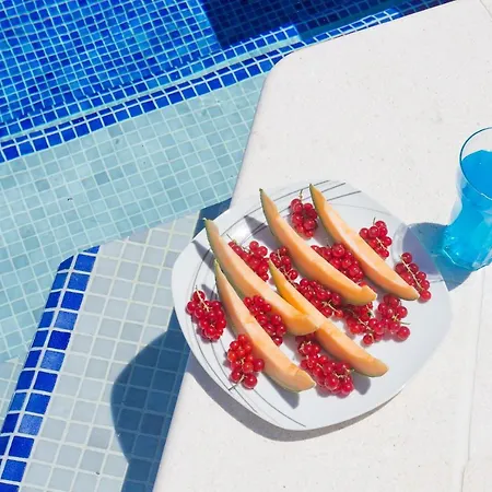 Villa Rocco Private Saltwater Pool Split